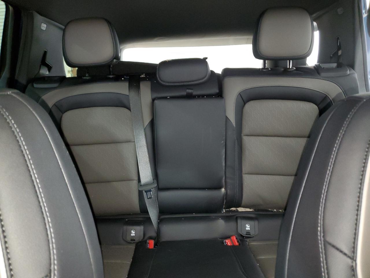 2025 Chevrolet Equinox - Image 10