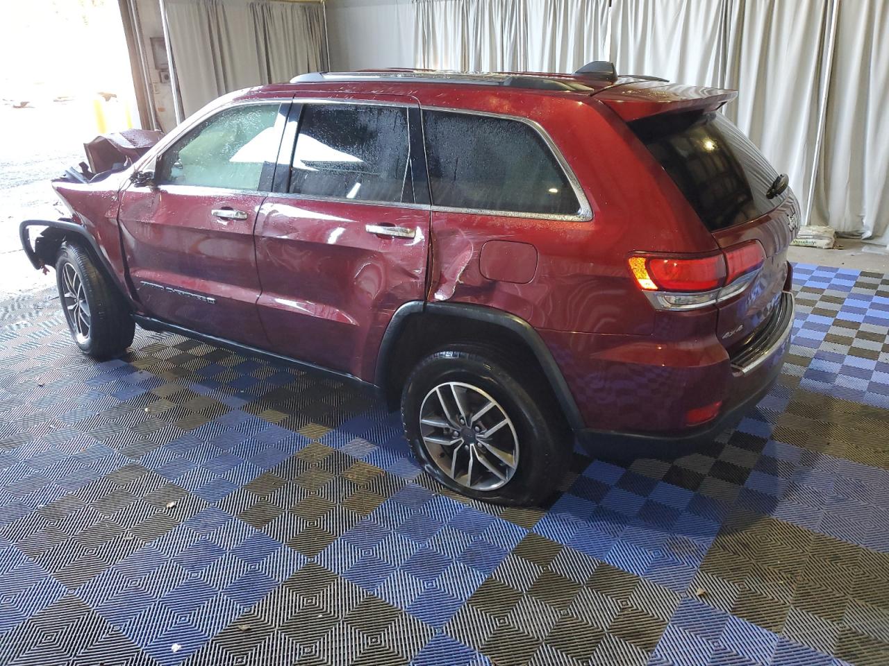 2022 Jeep Grand Cherokee - Image 2