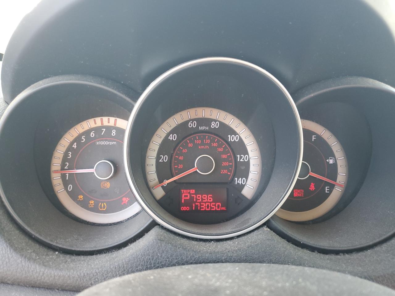 2011 KIA FORTE BLACK - Image 9