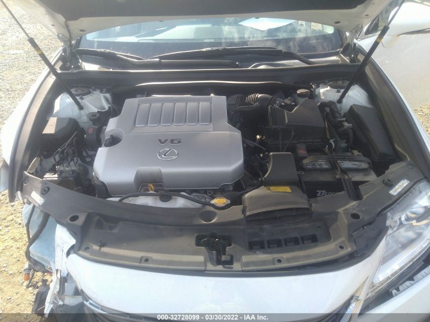 2013 Lexus ES350 - Image 10
