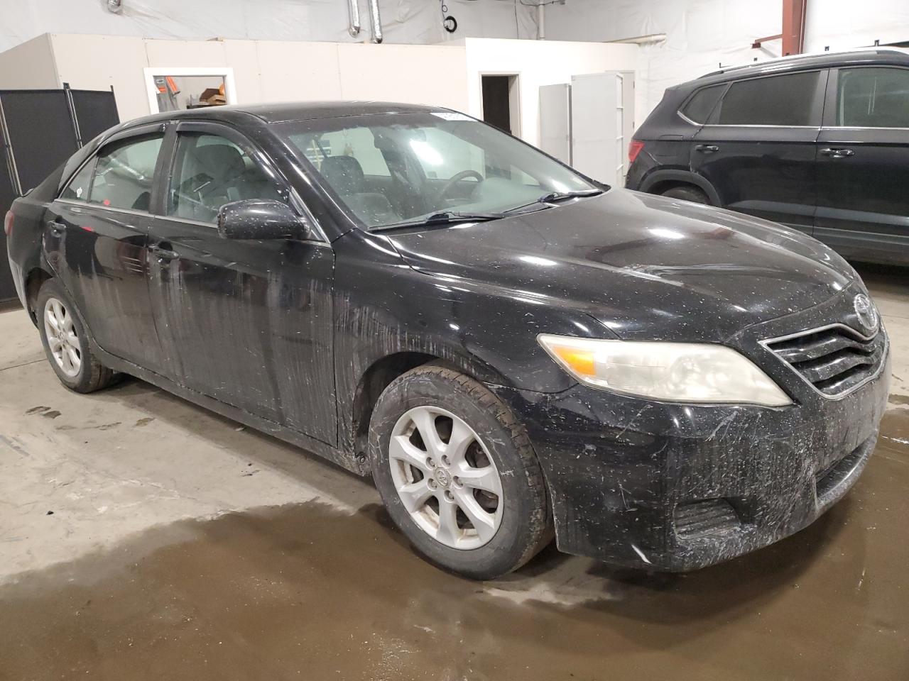 2010 TOYOTA CAMRY - Image 4