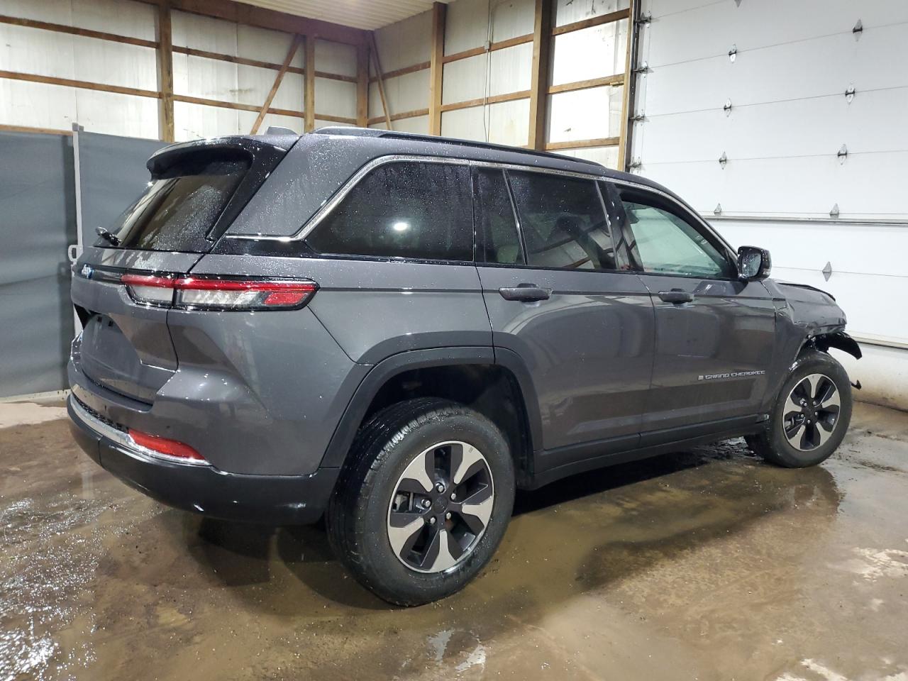 2024 JEEP GRAND CHER - Image 3