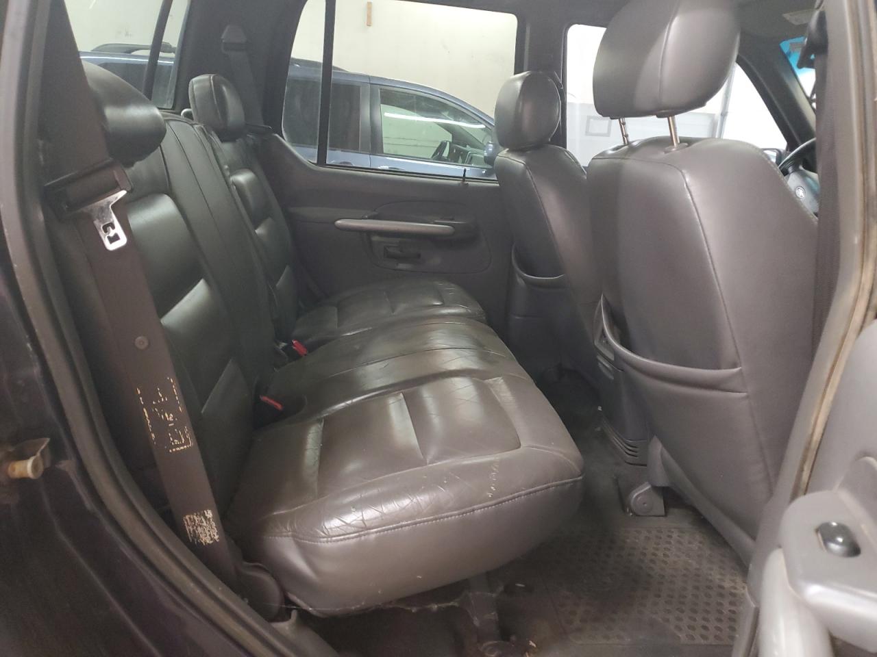 2001 FORD EXPLORER - Image 10