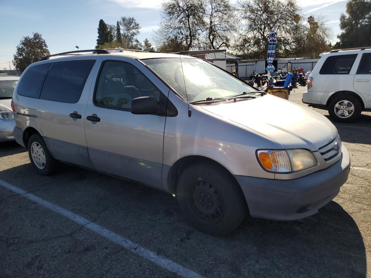 2002 TOYOTA All Models - Image 4