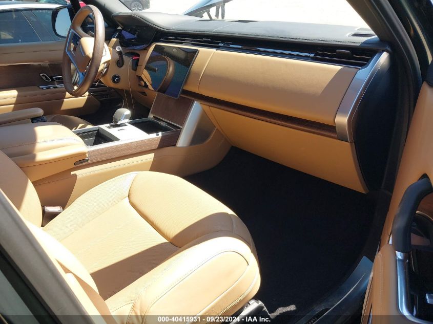 2024 Land Rover Range Rover Vogue - Image 6