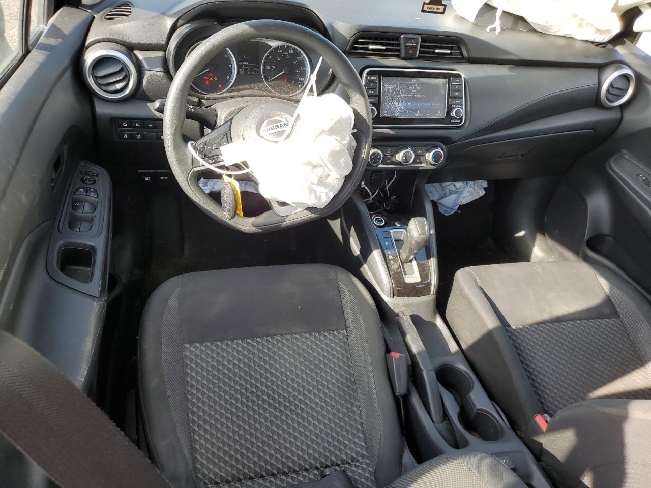 2020 Nissan Versa - Image 8