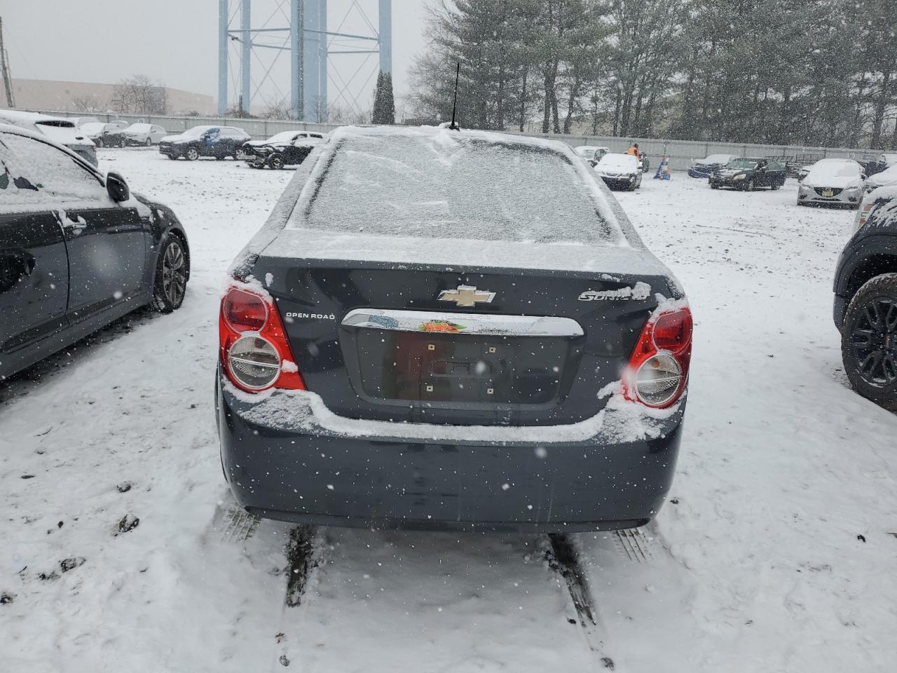 2016 CHEVROLET SONIC - Image 6