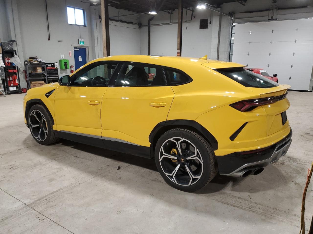 2019 Lamborghini All Models - Image 2