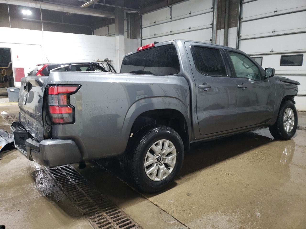 2023 NISSAN FRONTIER GRAY - Image 3