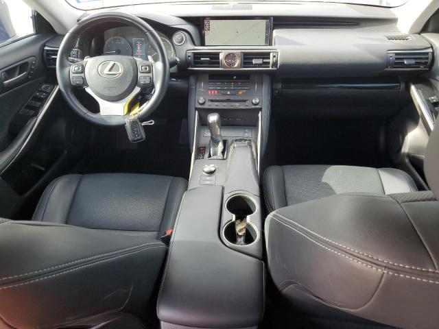 2020 Lexus IS - Image 8
