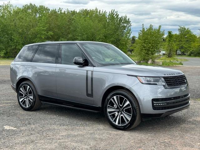 2024 Land Rover Range Rover - Image 3