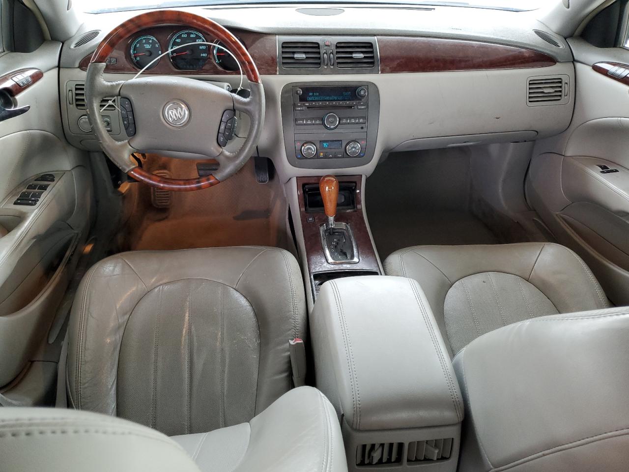2009 BUICK LUCERNE - Image 8