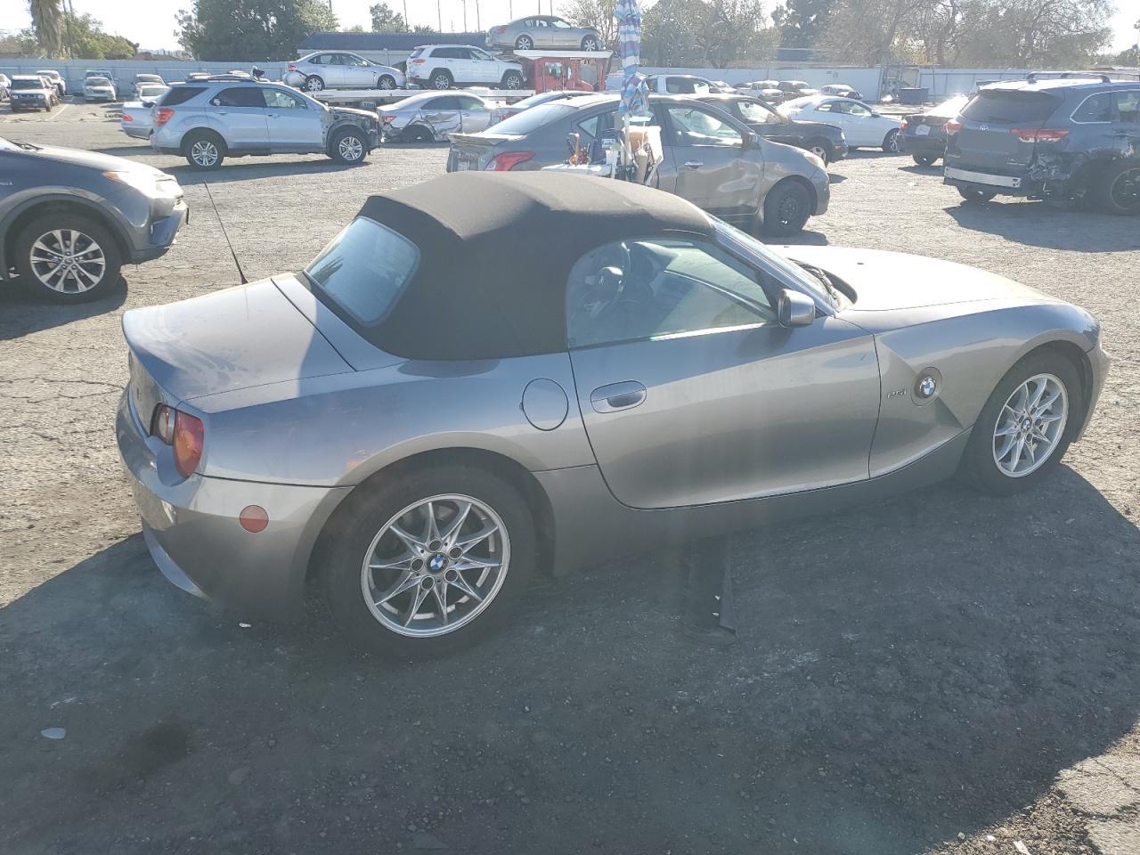 2003 BMW Z4 - Image 4